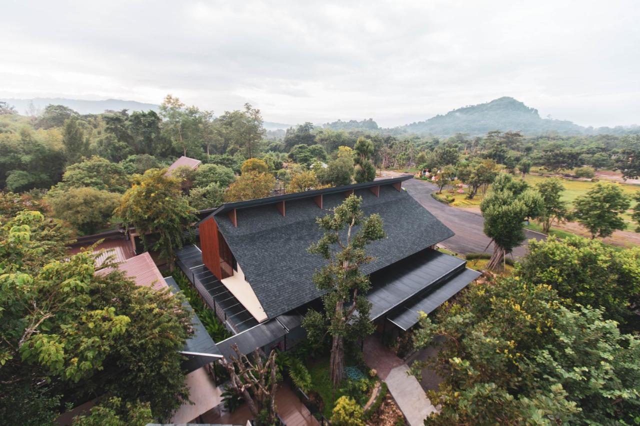 The Chamuang Forest Nakhon Nayok Exterior photo