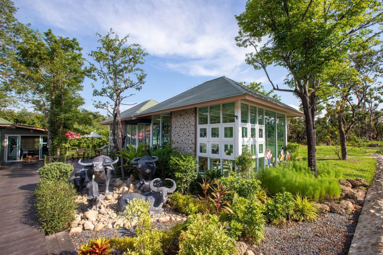 The Chamuang Forest Nakhon Nayok Exterior photo
